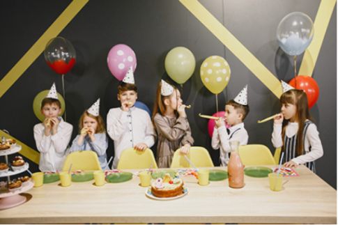 Pour fêter son anniversaire entre amis Pour fêter son anniversaire entre amis